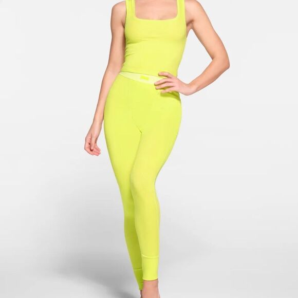 SKIMS COTTON RIB LEGGING NEON GREEN S NWT IN PKG UNOPENED - Picture 1 of 8
